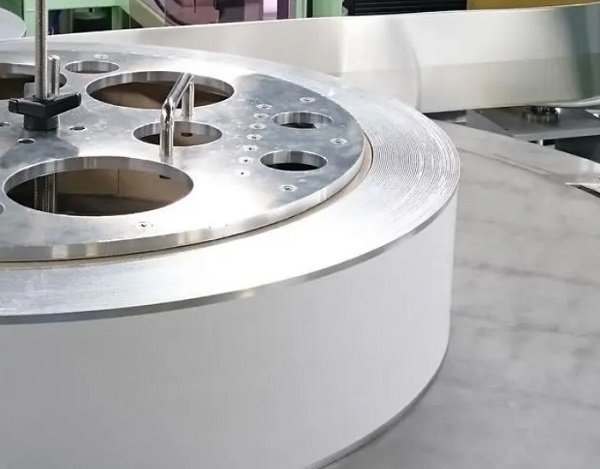 激光焊接機焊接銅鋁材料的挑戰(zhàn)與對策 激光焊接機焊接銅鋁材料的挑戰(zhàn)與對策