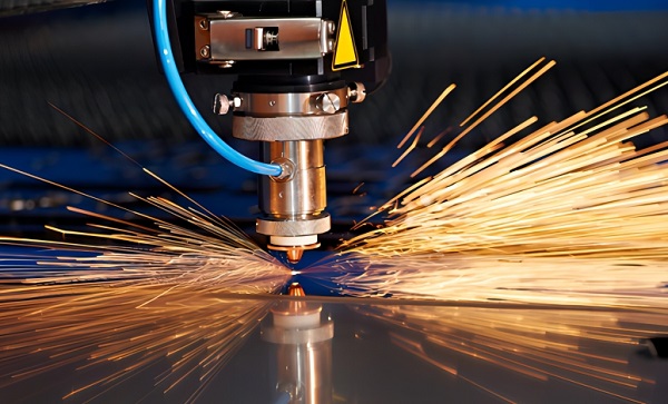 激光切割機(jī)吸塵、排煙系統(tǒng)的作用 激光切割機(jī)吸塵、排煙系統(tǒng)的作用