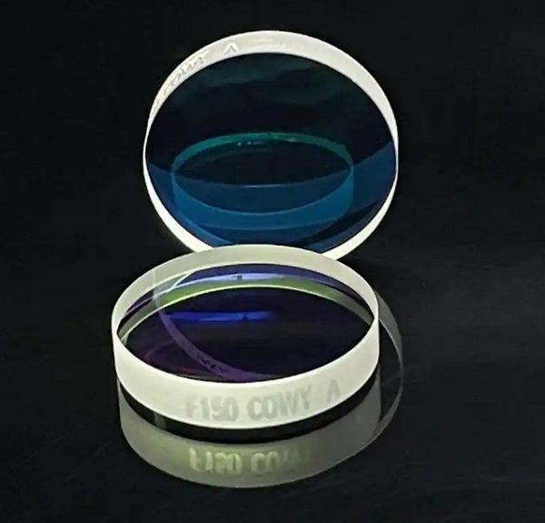 激光焊機怎么調(diào)整和更換聚焦鏡？