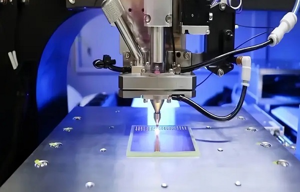 激光焊接機(jī)關(guān)機(jī)后再開被鎖定怎么辦？