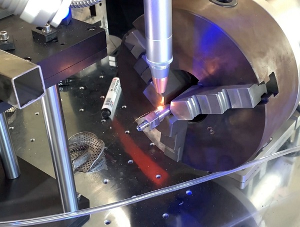 激光焊接機焊絲加大后設備如何調整？