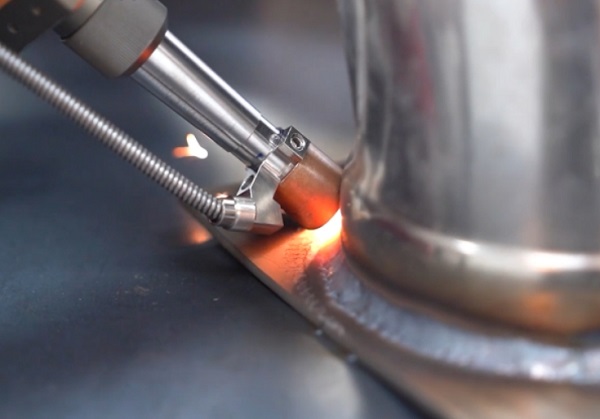 激光焊接機的操作便捷性對操作人員有哪些影響？