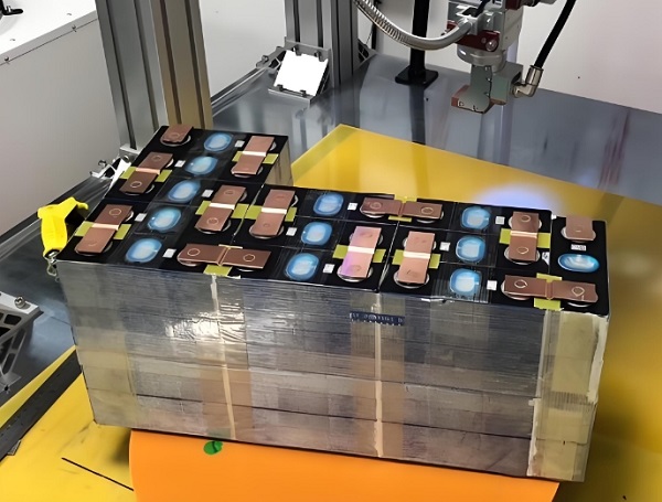 鋰電池激光焊接 鋰電池激光焊接