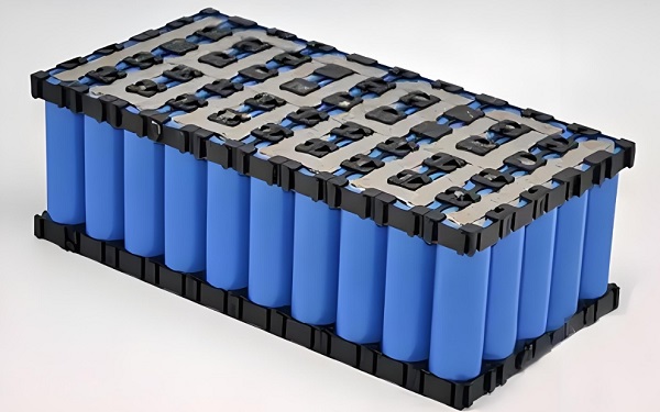 如何根據鋰電池材料調整電池激光焊接機的參數？