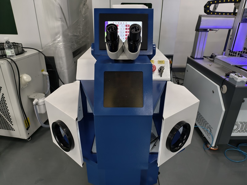 首飾激光點(diǎn)焊機(jī)